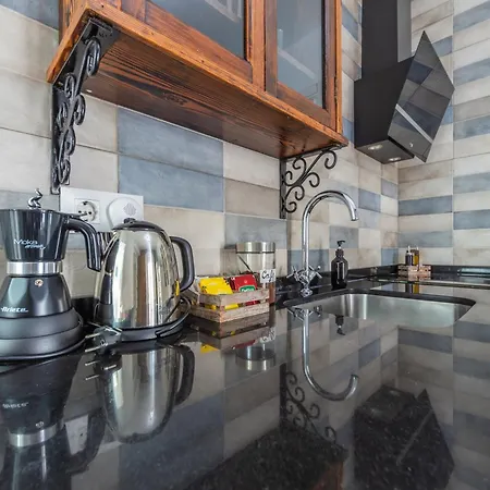 Historico Con Terraza Privada * Tarifa